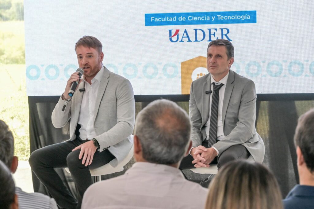 La FCyT recibió cerca de 2200 ingresantes al ciclo lectivo 2026 ...